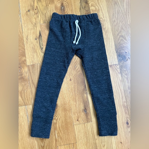 Brand new Childhoods Clothing Waffle top and bottoms set dark gray 🔥 4T - Picture 6 of 10